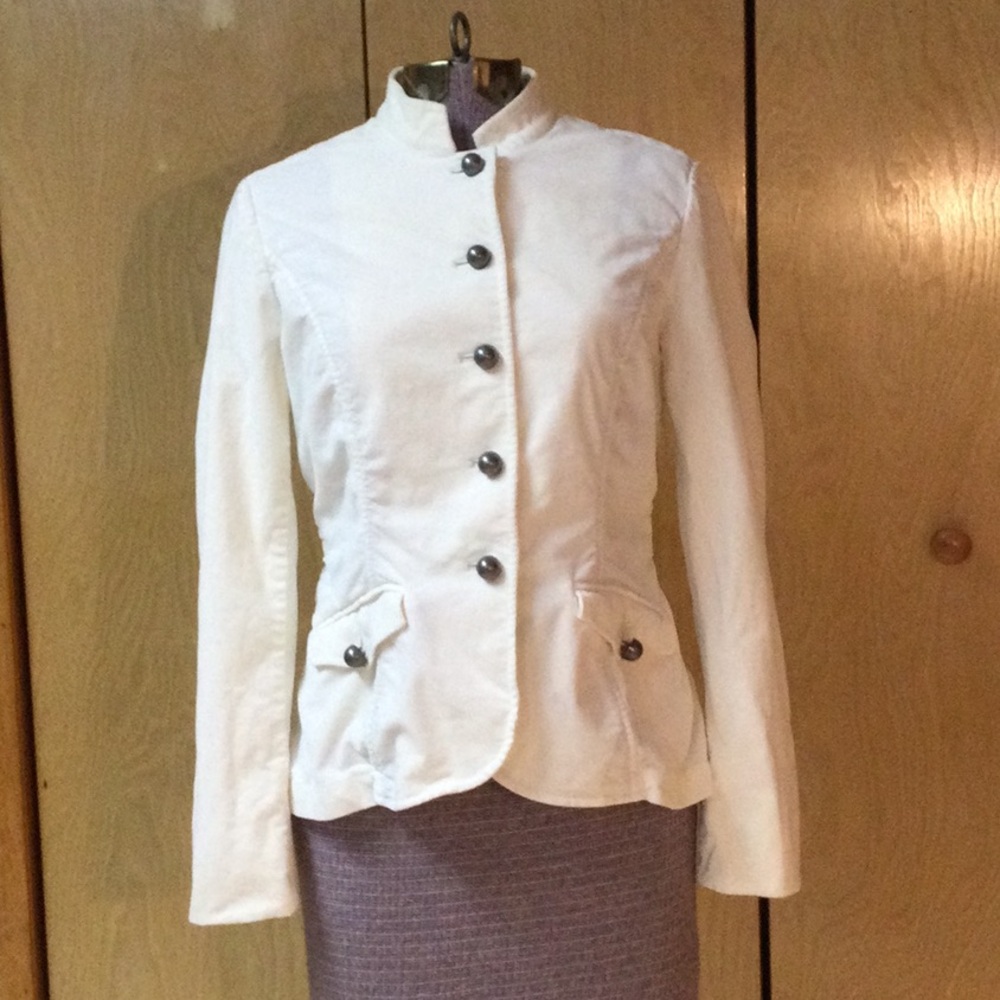 Coldwater Creek Cream/Ivory Corduroy Jacket w/ Pockets Size 4P